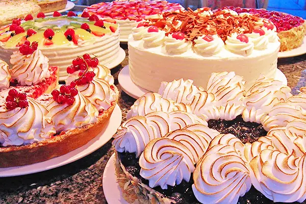 Saisonale Kuchen und Torten