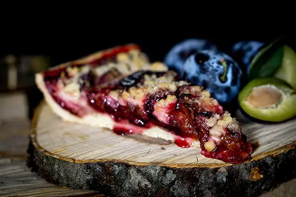Saisonal und Lecker: Zwetschgenkuchen